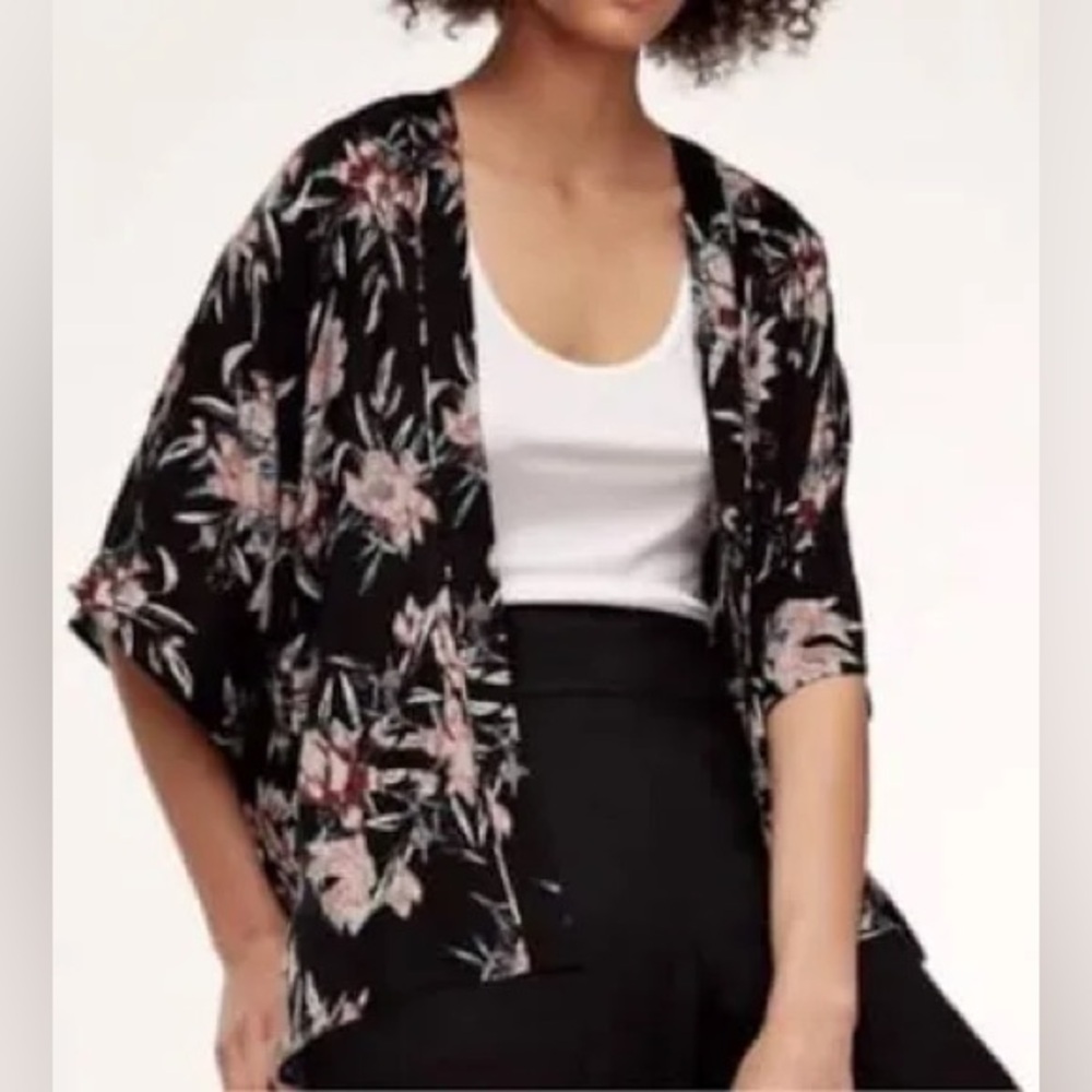ARITZIA TALULA Cosima Floral Kimono Open Cape Oversized Cardigan Black XXS/XS